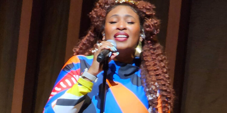 Mumu Fresh performance at Prismatic Arts festival.