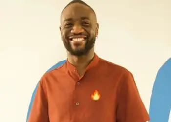 Robert Mbu, fashion designer from Cameroun to Halifax