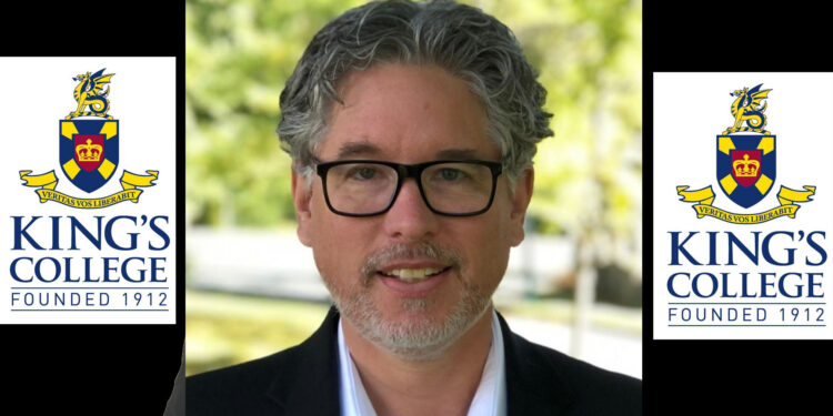 Tim Currie, Kings college